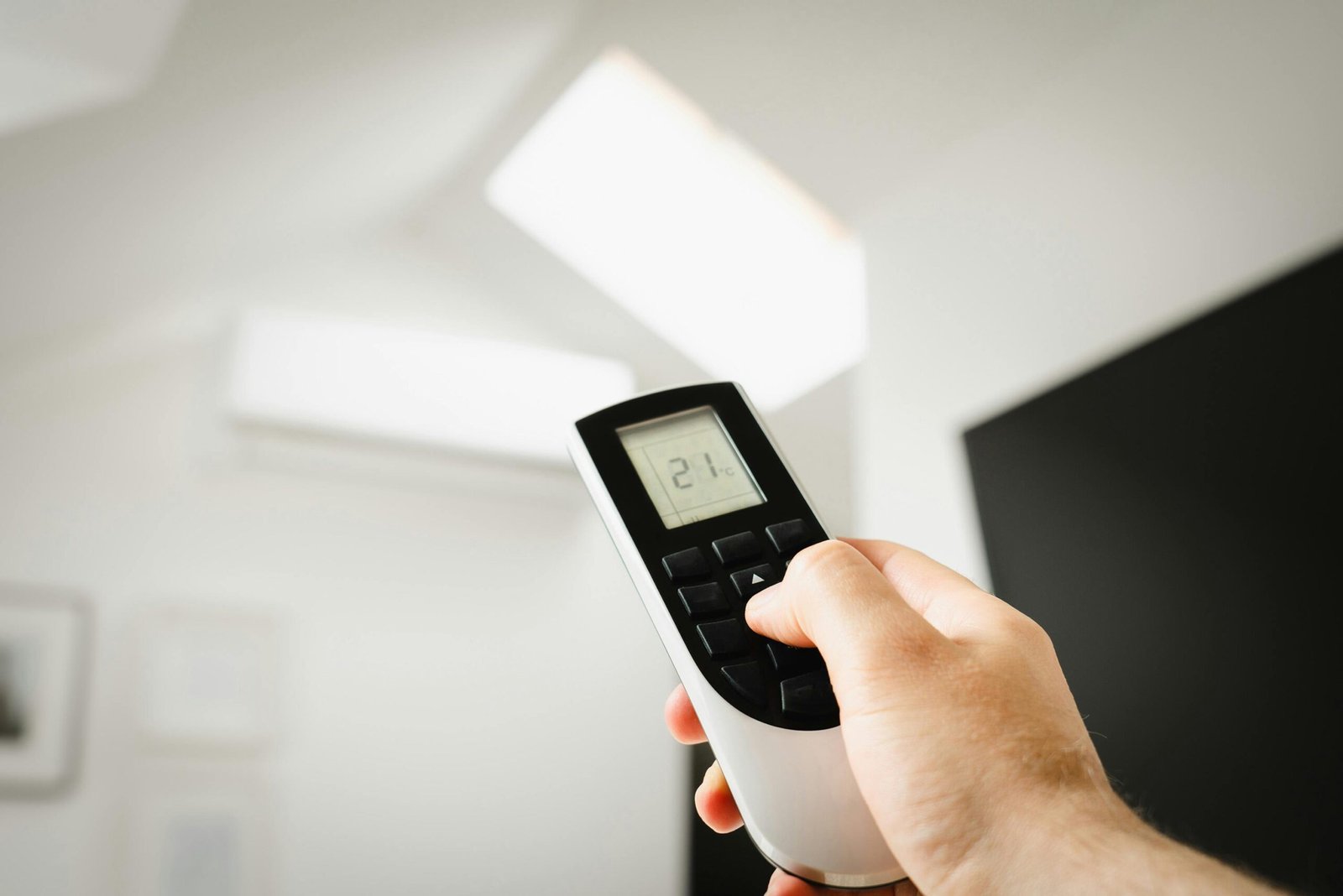 THERMOSTATS